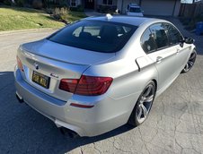 BMW M5 Pure Metal Silver Edition