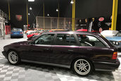 BMW M5 Touring in Daytona Violet