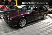 BMW M5 Touring in Daytona Violet