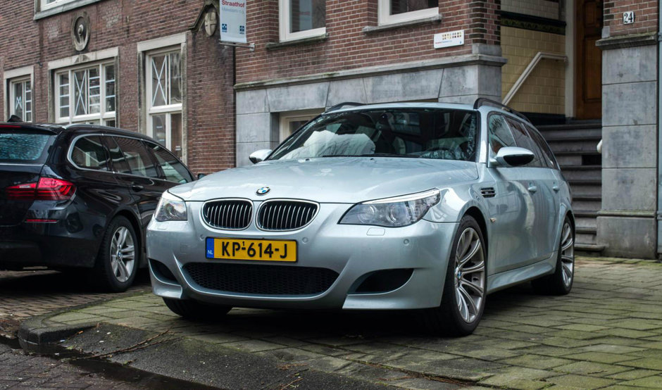 BMW M5 Touring in Olanda