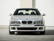 BMW M5 vandut cu 176.000 dolari