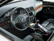 BMW M5 vandut cu 176.000 dolari