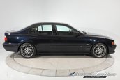 BMW M5 vandut cu 200.000 de dolari