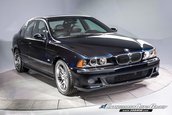 BMW M5 vandut cu 200.000 de dolari