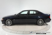 BMW M5 vandut cu 200.000 de dolari