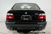 BMW M5 vandut cu 200.000 de dolari