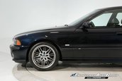 BMW M5 vandut cu 200.000 de dolari