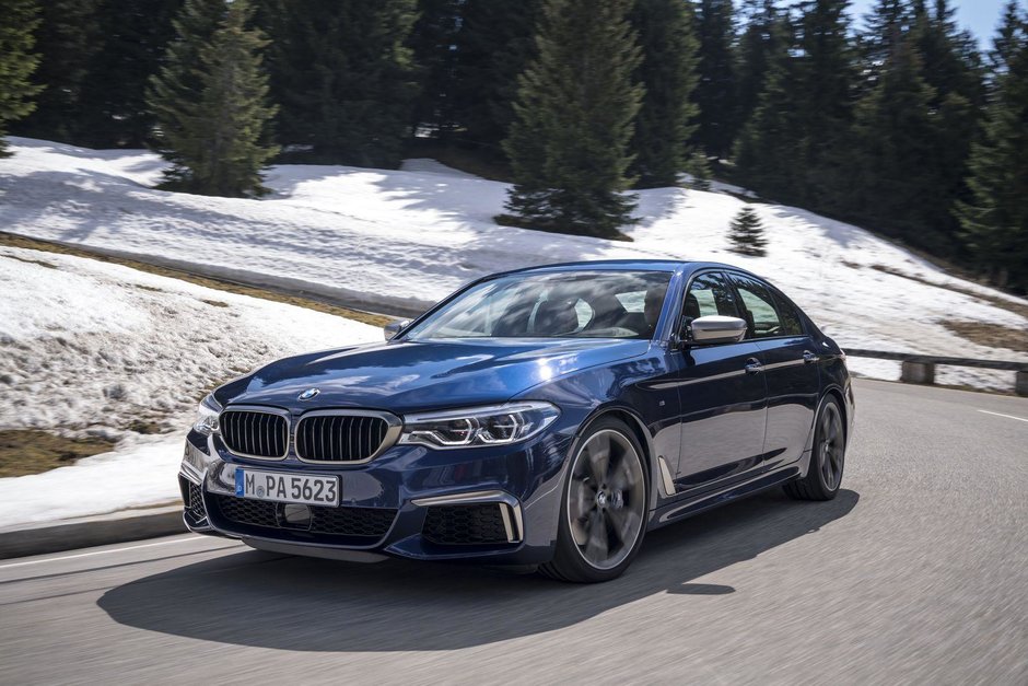 BMW M550i xDrive si 530e iPerformance