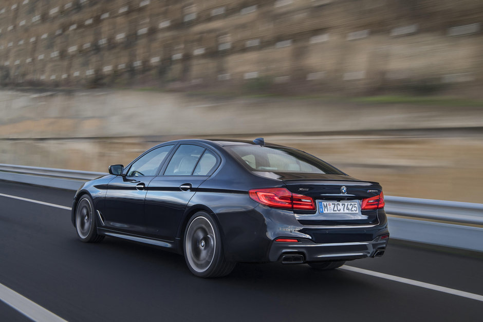 BMW M550i xDrive