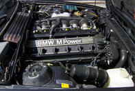BMW M6 E24