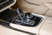 BMW M760Li in Purple Silk