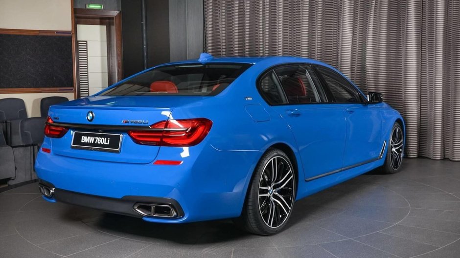 BMW M760Li in Santorini Blue