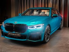 BMW M760Li xDrive in Atlantis Blue