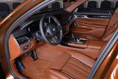 BMW M760Li xDrive in Chestnut Bronze