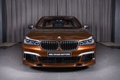 BMW M760Li xDrive in Chestnut Bronze