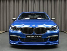 BMW M760Li xDrive in Estoril Blue