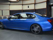 BMW M760Li xDrive in Estoril Blue