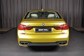 BMW M760Li xDrive in nuanta Austin Yellow