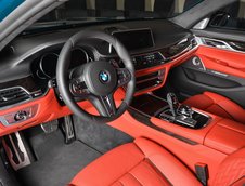 BMW M760Li xDrive in nuanta Long Beach Blue