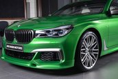 BMW M760Li xDrive in Rallye Green