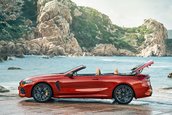 BMW M8 Coupe si Cabrio