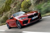 BMW M8 Coupe si Cabrio