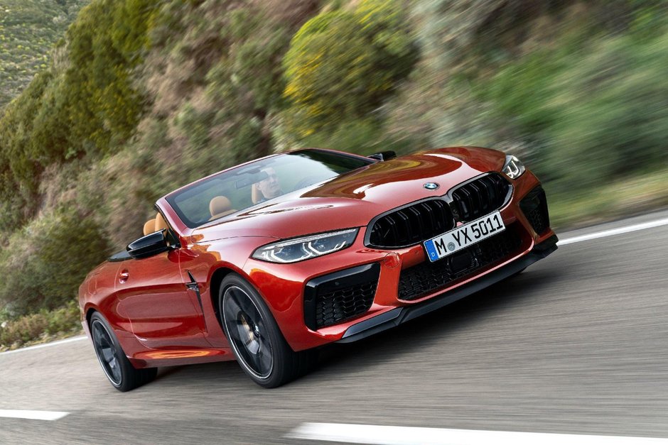 BMW M8 Coupe si Cabrio