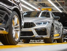 BMW M8 Gran Coupe pe linia de productie