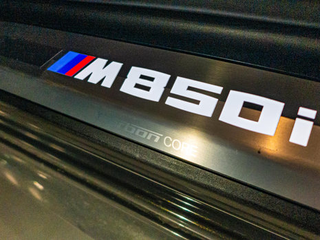 BMW M850i