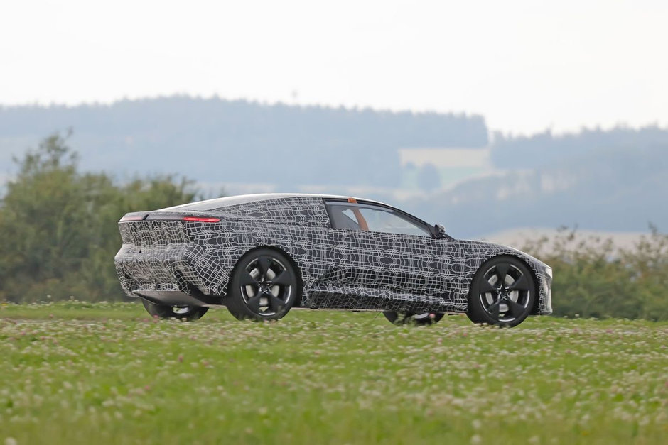 BMW Neue Klasse Coupe - Poze spion