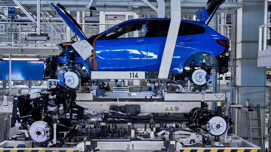 BMW Seria 1 - Poze de pe linia de productie