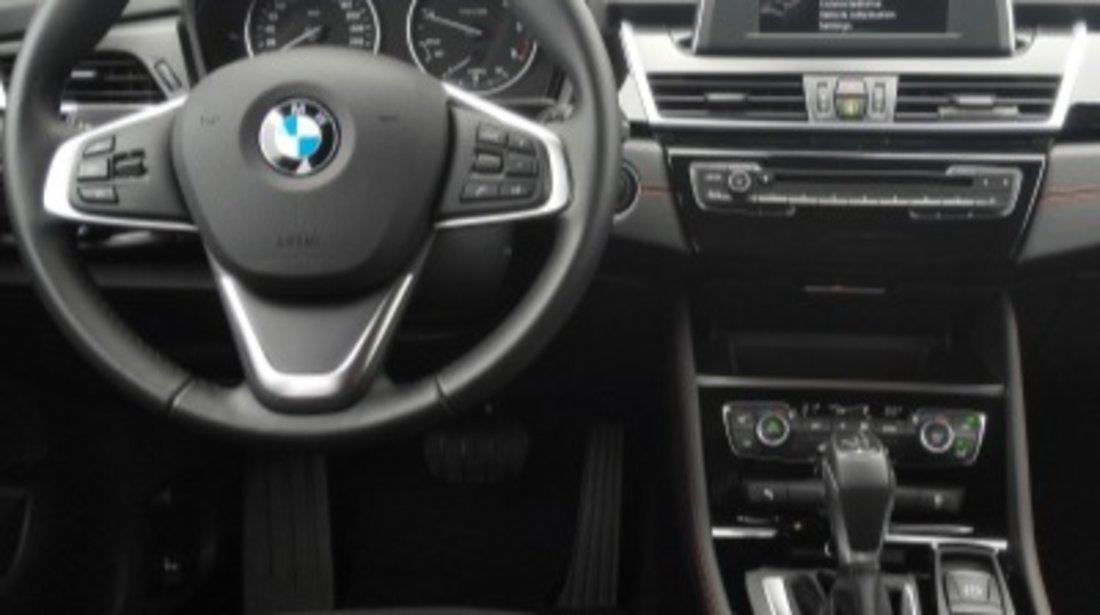 BMW Seria 2 218d Active Tourer 2016