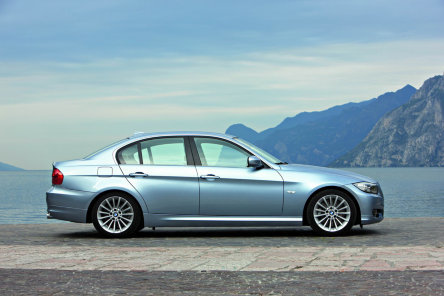BMW Seria 3 a primit un facelift