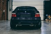 BMW Seria 3 Compact cu motor V8