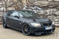 BMW Seria 3 Touring cu motor V10 modificat de M5