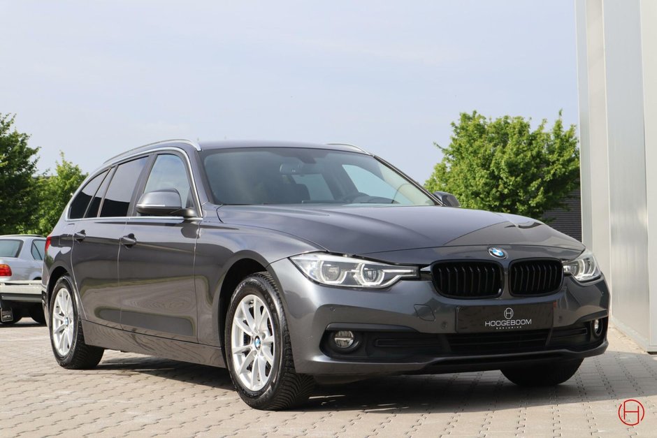 BMW Seria 3 Touring de vanzare