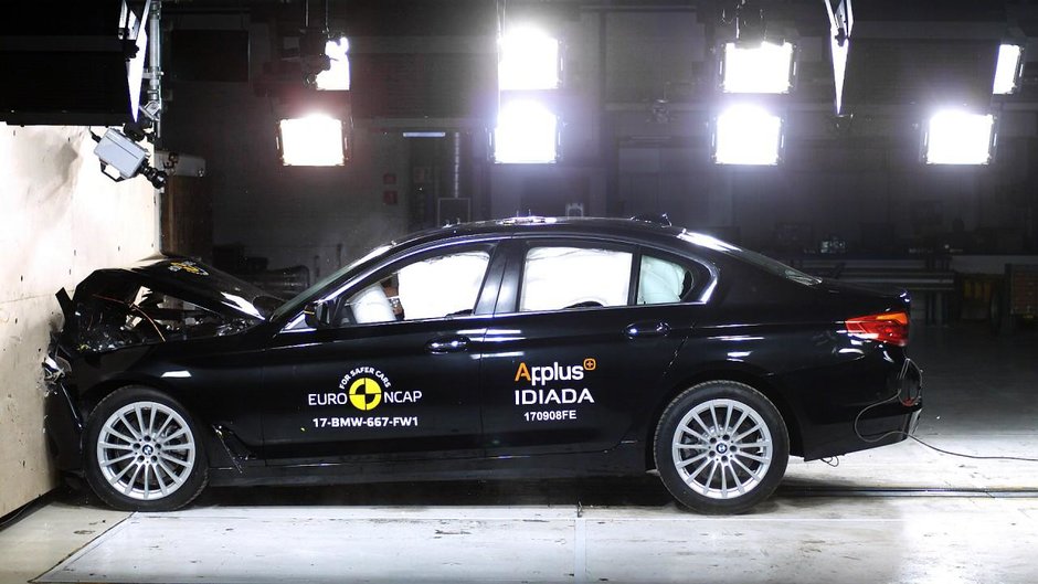 BMW Seria 5 testat de EuroNCAP