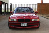 BMW Seria 7 cu motor de M5