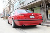 BMW Seria 7 cu motor de M5