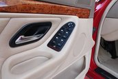BMW Seria 7 cu motor de M5