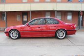 BMW Seria 7 cu motor de M5
