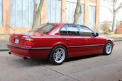 BMW Seria 7 cu motor de M5