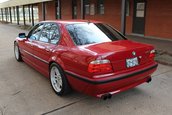 BMW Seria 7 cu motor de M5