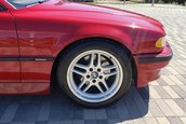 BMW Seria 7 cu motor de M5