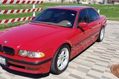 BMW Seria 7 cu motor de M5