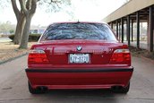 BMW Seria 7 cu motor de M5