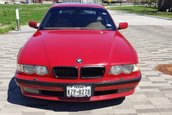 BMW Seria 7 cu motor de M5
