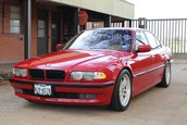 BMW Seria 7 cu motor de M5