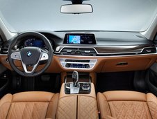 BMW Seria 7 Facelift - Fotografii noi