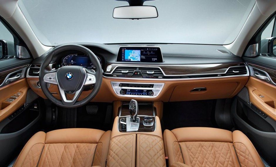 BMW Seria 7 Facelift - Fotografii noi